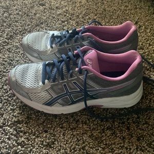 Women’s ASICS